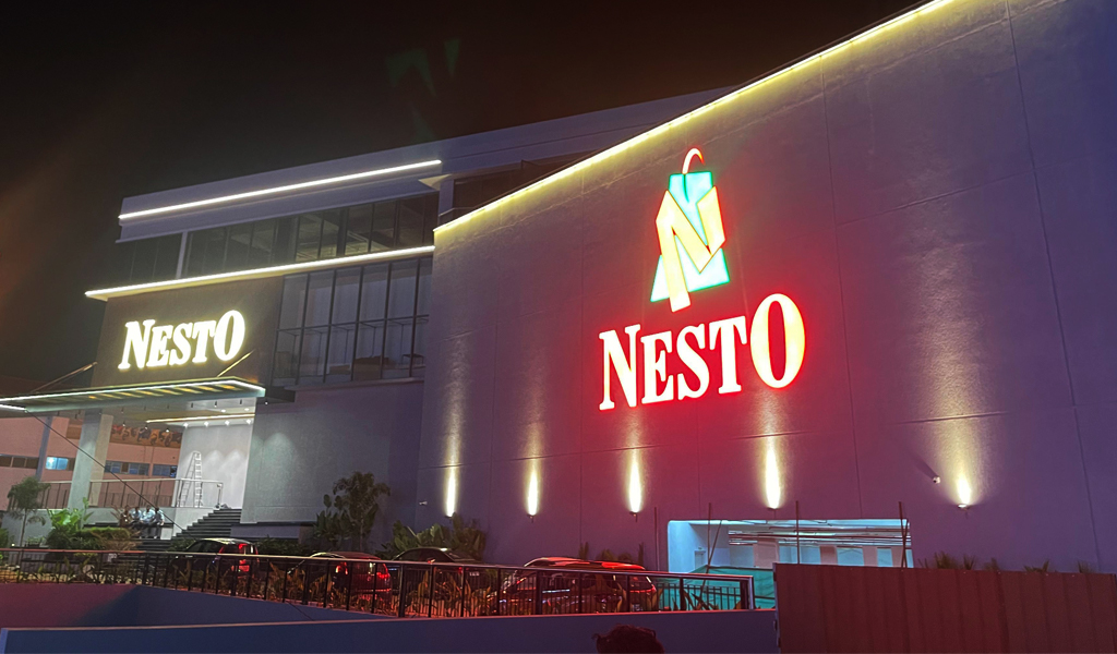 led flood light india
